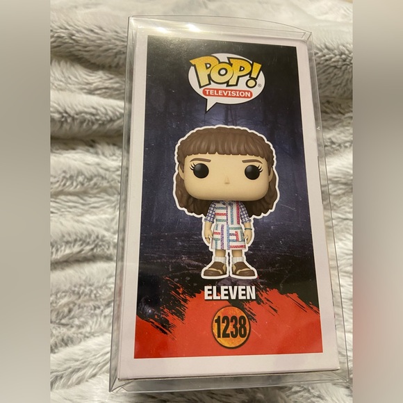 Funko Pop. Stranger Things 1238 - Picture 4 of 6